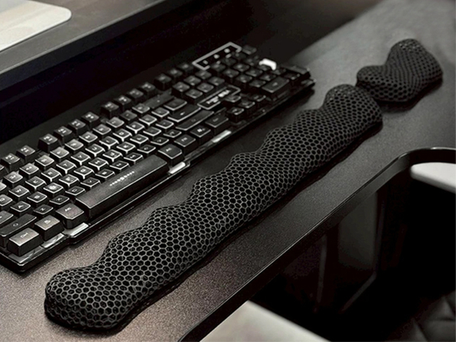 3D-printed-mouse&amp;-keyboard-set