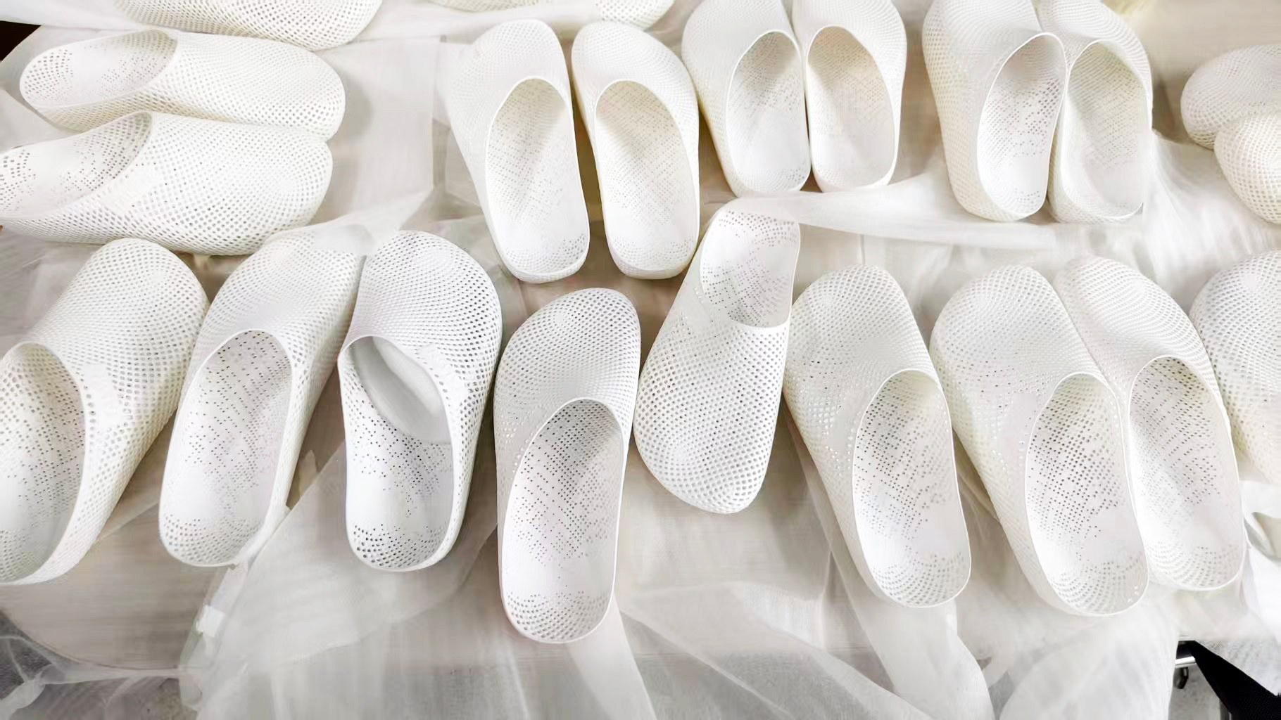 High-speed 3D printer for mass production.jpg