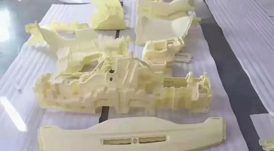 SLA Resin 3D Printing