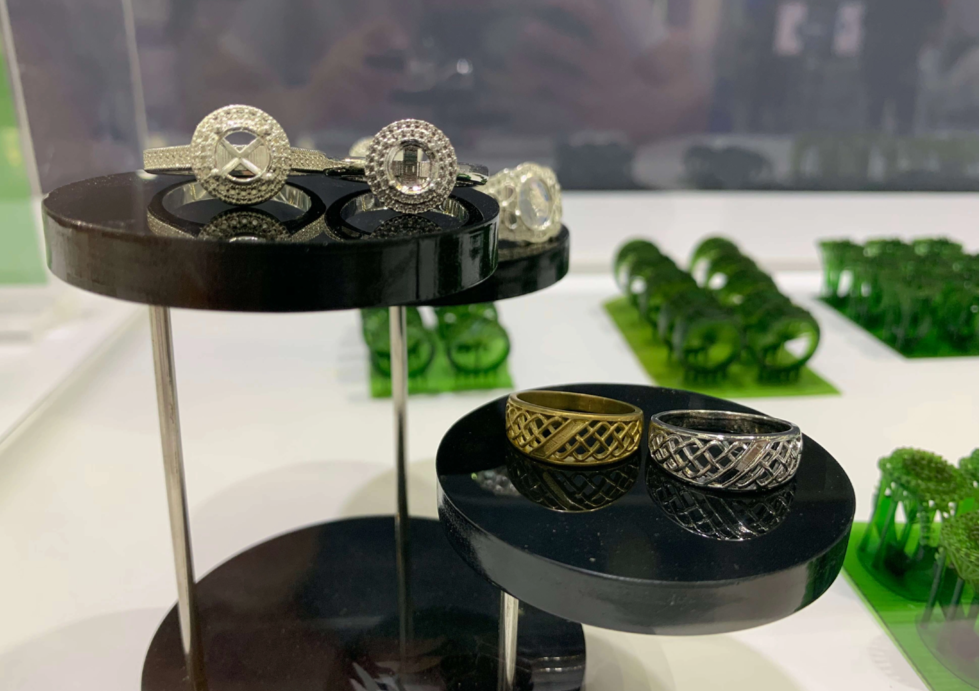 3D-printed jewelry models